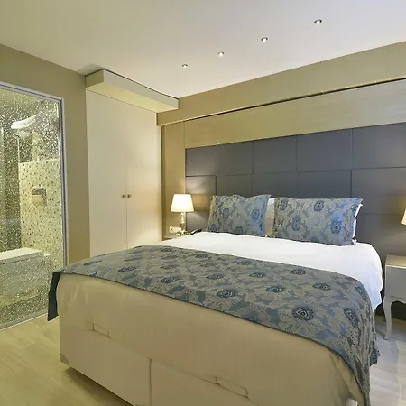 Adamel Hotel 4*