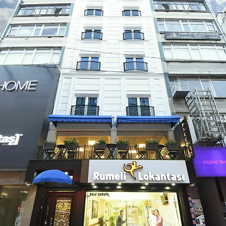 Adamel Hotel 3*