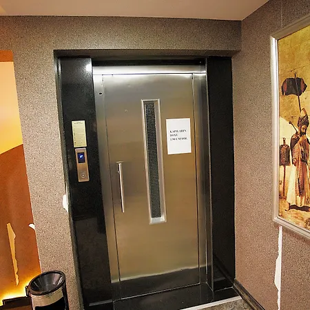 Hotel Adamel 4*