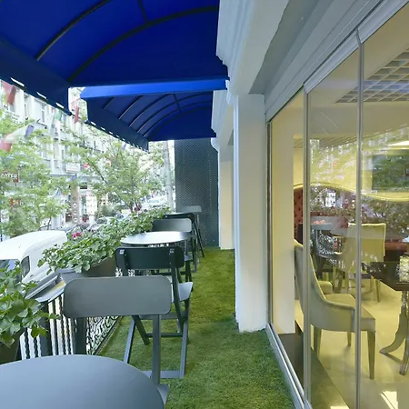 Hotel Adamel
