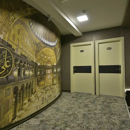 Otel Adamel 4*