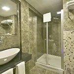Hotel Adamel 4*